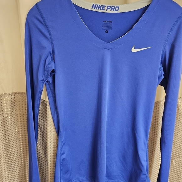 Nike Tops - Nike Dri-Fit Blue size M